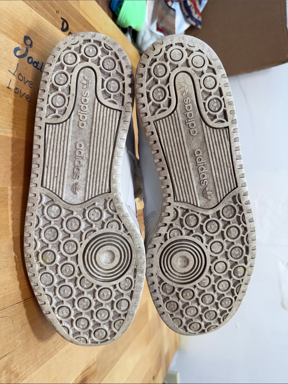 white Adidas Forum Low used 6.5 - Picture 8 of 8